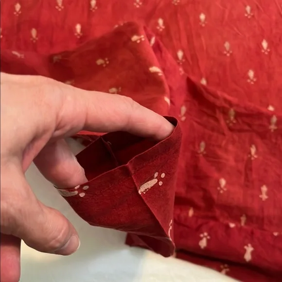 Ich*cha Red and White Patterned Curtain style is Shanti. Block print natural dye - Picture 8 of 10